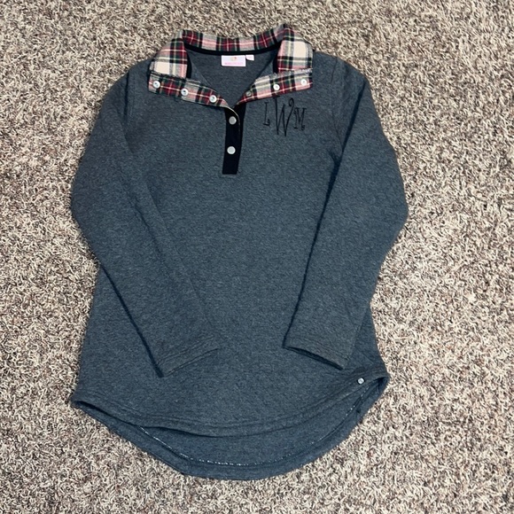 “LMW” Monogramed Marley Lily Pullover - Picture 1 of 7